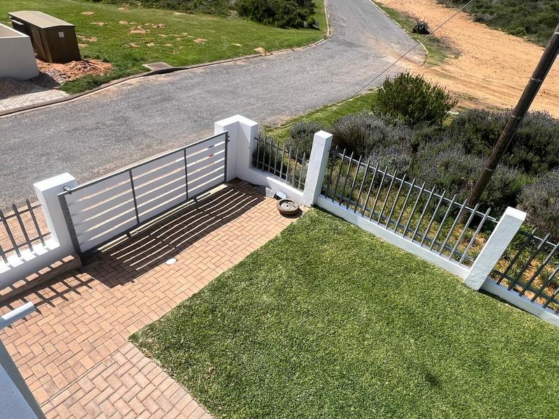 3 Bedroom Property for Sale in Stilbaai Wes Western Cape